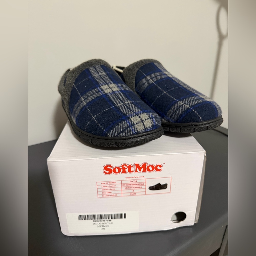 SoftMoc Men's Gray and Blue Plaid Loafers